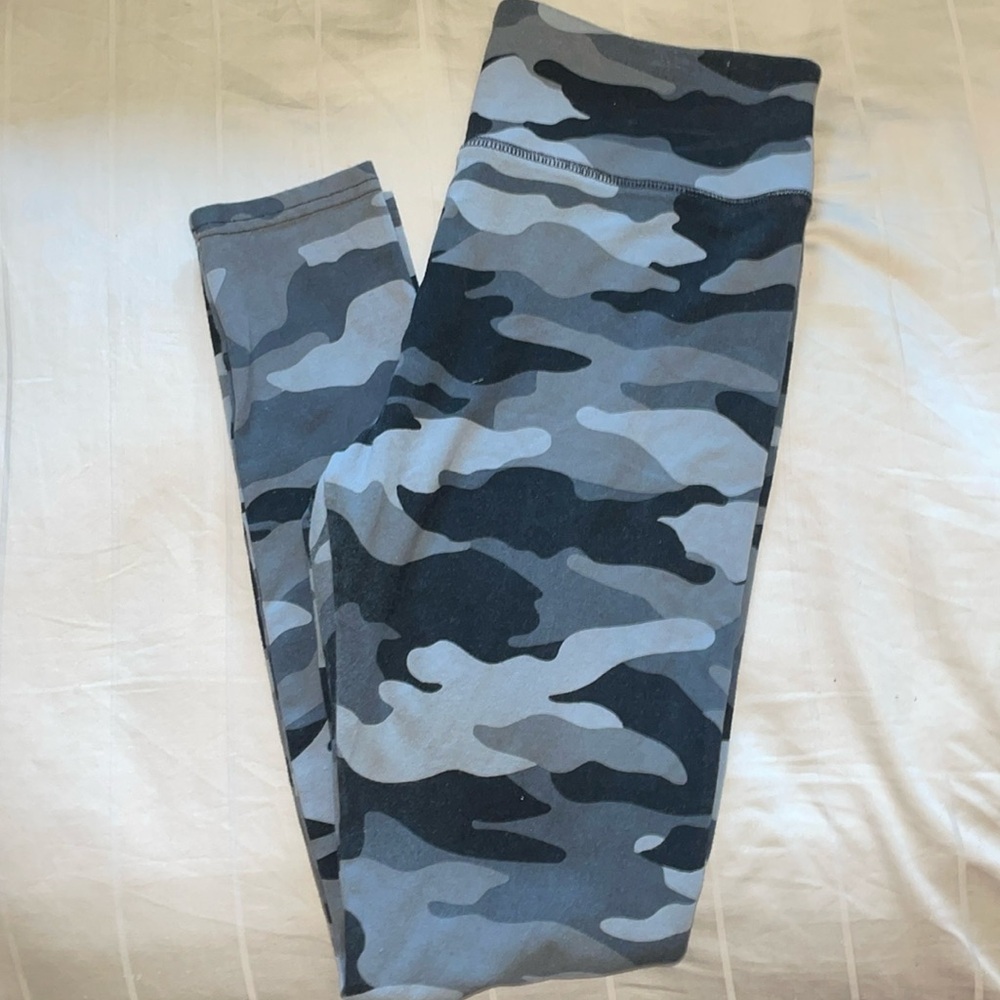 Cotton Gray Camo Leggings